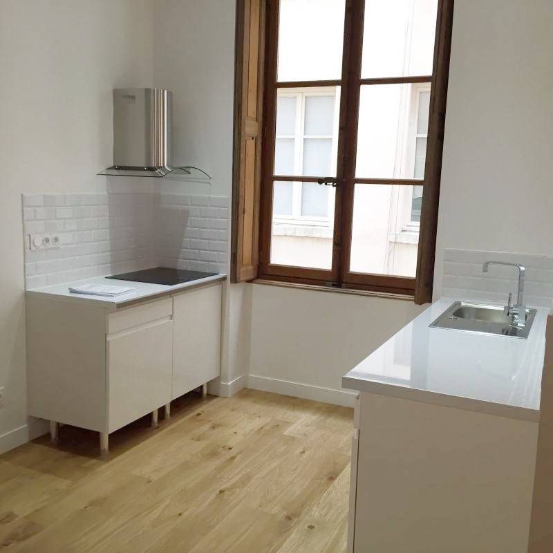 Cuisine ouverte sur séjour